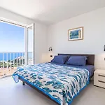 Ranieri Kono Appartement *