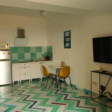 Ranieri Kono Апартаменты