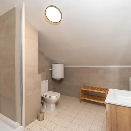 Ranieri Kono Apartament