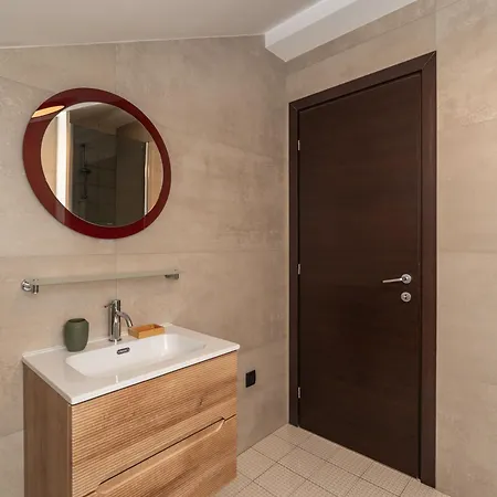 Ranieri Kono Apartman