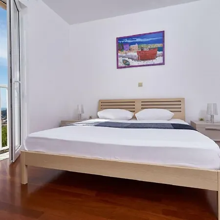 Apartman Ranieri Kono *